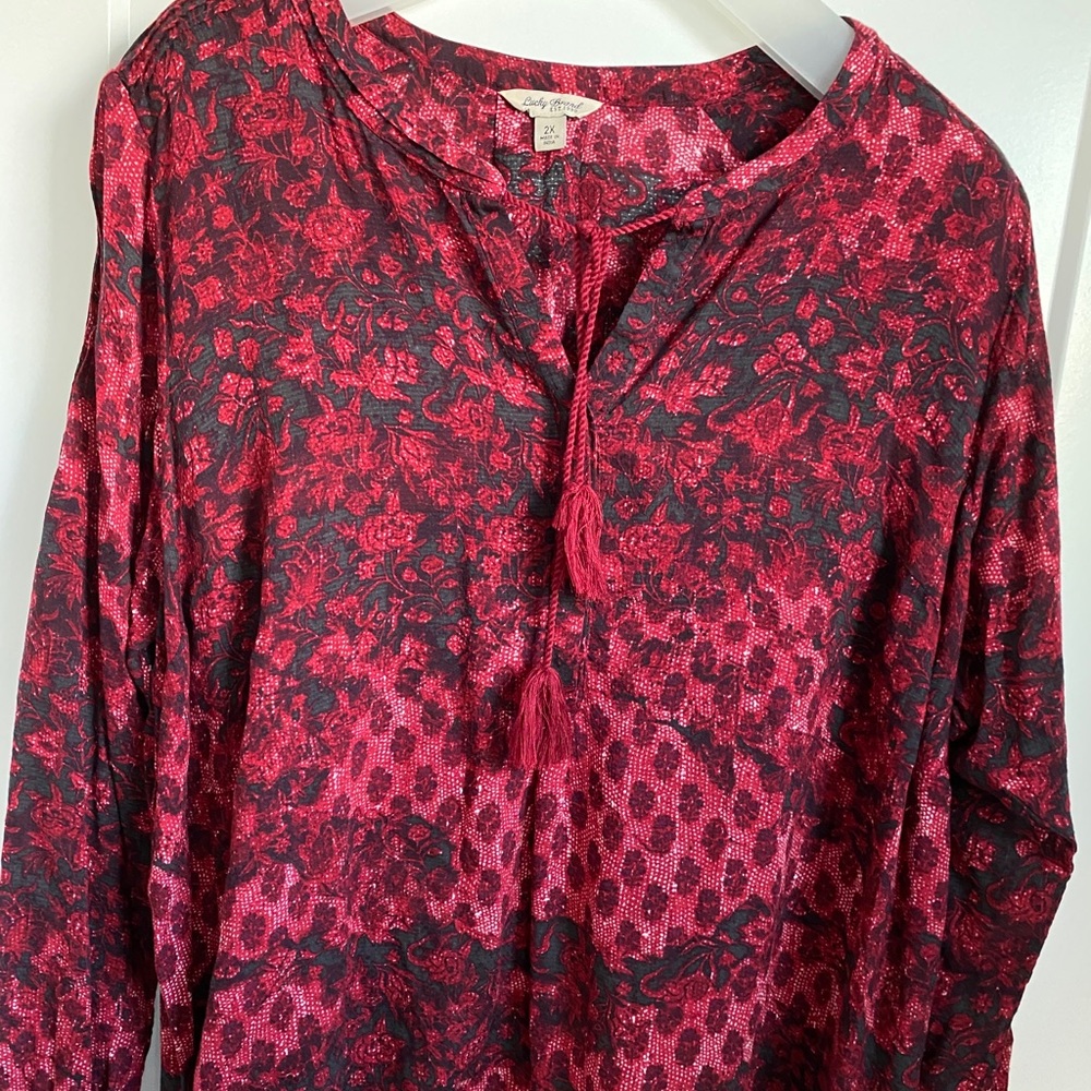 Lucky Brand top